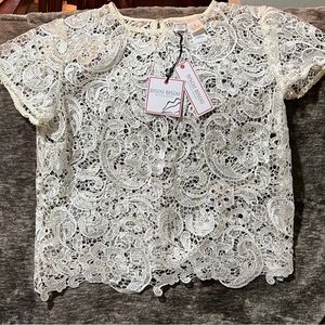 Women’s Top Lace Overlay